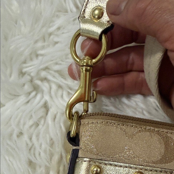 Coach Gold Crossbody Bag - Picture 6 of 10